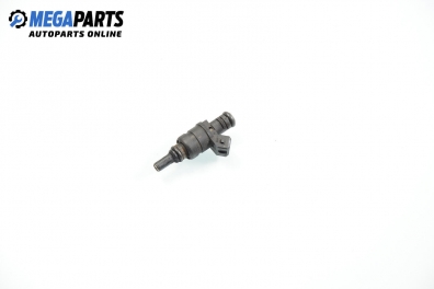 Gasoline fuel injector for BMW 3 (E46) 2.0, 163 hp, station wagon automatic, 2004