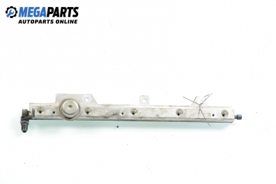 Fuel rail for Volvo C70 2.3 T5, 240 hp, coupe, 1998