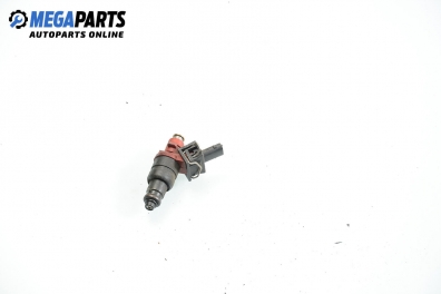 Gasoline fuel injector for Mercedes-Benz CLK-Class 208 (C/A) 2.0, 136 hp, coupe automatic, 2000