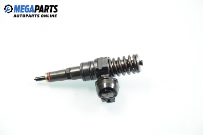 Diesel fuel injector for Volkswagen Bora 1.9 TDI, 101 hp, sedan, 2003 № Bosch 0 414 720 037