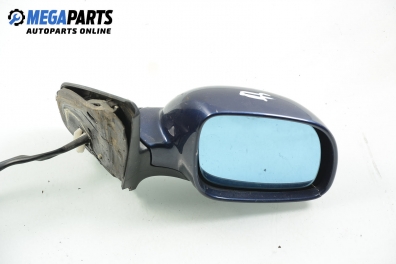 Oglindă for Volkswagen Golf IV 1.4 16V, 75 hp, hatchback, 5 uși, 1999, position: dreapta
