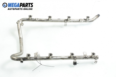Fuel rail for Mercedes-Benz S-Class W220 5.0, 306 hp automatic, 2000