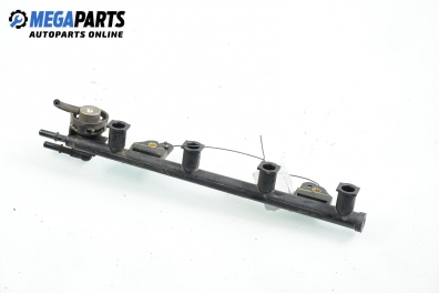 Rampă combustibil for Ford Fiesta V 1.3, 69 hp, 5 uși, 2008