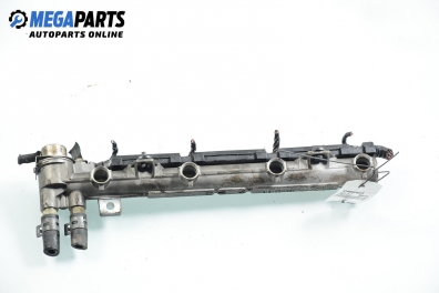 Fuel rail for Volkswagen Bora 1.6 16V, 105 hp, sedan, 2001