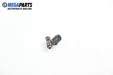 Gasoline fuel injector for Volkswagen Bora 1.6 16V, 105 hp, sedan, 2001