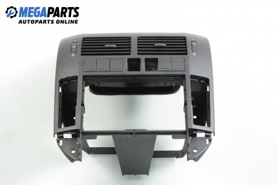 Central console for Volkswagen Polo (9N/9N3) 1.2, 54 hp, 3 doors, 2005