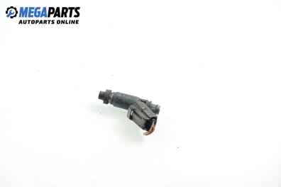 Gasoline fuel injector for Subaru Forester 2.0 AWD, 122 hp automatic, 1999