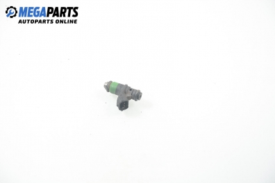 Duza benzină for Volkswagen Polo (9N/9N3) 1.2 12V, 64 hp, hatchback, 5 uși, 2006