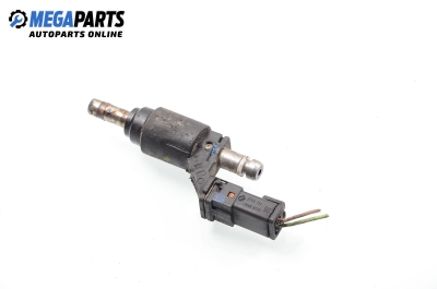 Gasoline fuel injector for Opel Vectra C 2.2 direct, 155 hp, hatchback automatic, 2006