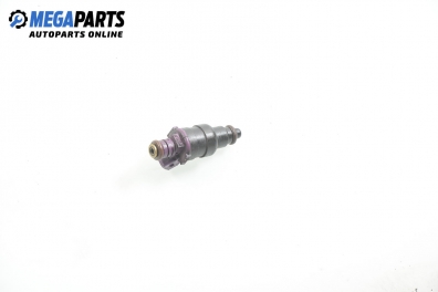 Gasoline fuel injector for Renault Twingo 1.2, 54 hp, 1998