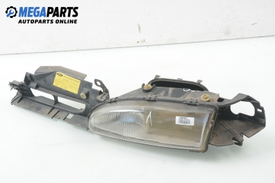 Far for Ford Mondeo Mk I 1.8 16V, 112 hp, combi, 1996, position: stânga