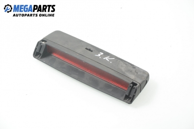 Central tail light for Volkswagen Polo (6N/6N2) 1.9 D, 64 hp, 3 doors, 1997