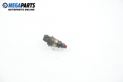 Gasoline fuel injector for Ford Escort 1.6 16V, 90 hp, station wagon, 1996