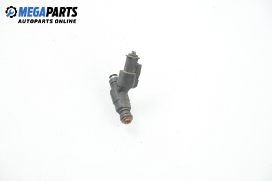 Gasoline fuel injector for Chrysler Neon 2.0 16V, 133 hp, sedan automatic, 1998