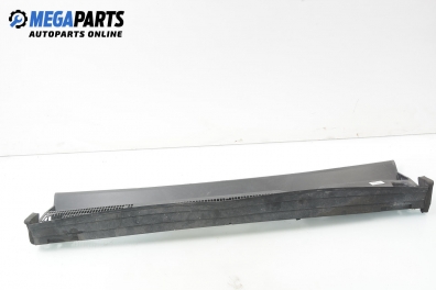 Verkleidung unter scheibenwischern for Ford Fusion 1.6, 100 hp, 2004