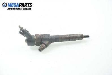Diesel fuel injector for Renault Trafic 1.9 dCi, 101 hp, truck, 2004 № Bosch 0 445 110 146