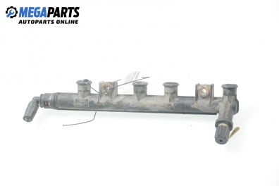Fuel rail for Fiat Seicento 1.1, 54 hp, 2003