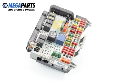 Fuse box for Opel Vectra B 1.6 16V, 100 hp, sedan, 1996