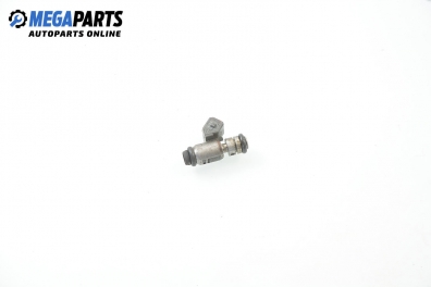 Gasoline fuel injector for Mercedes-Benz A-Class W168 1.6, 102 hp, 5 doors, 1999