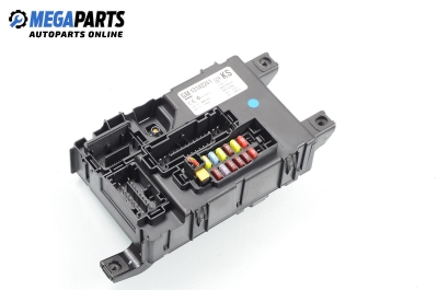 Fuse box for Opel Corsa D 1.0, 60 hp, 5 doors, 2006 № GM 13142241