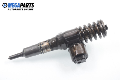 Diesel fuel injector for Audi A4 (B7) 2.0 16V TDI, 140 hp, station wagon, 2005 № 03G 130 073 G