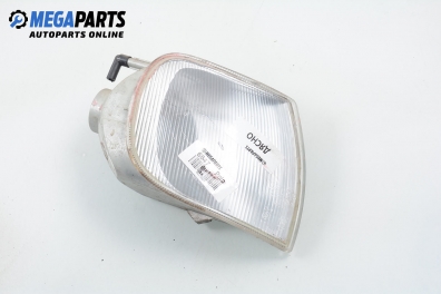 Blinker for Volkswagen Polo (6N/6N2) 1.0, 50 hp, 3 doors, 1998, position: right