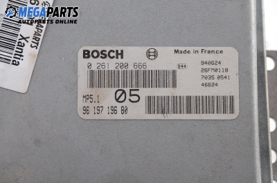 ECU for Citroen Xantia 1.8, 101 hp, hatchback, 5 uși, 1994 № Bosch 0 261 200 666