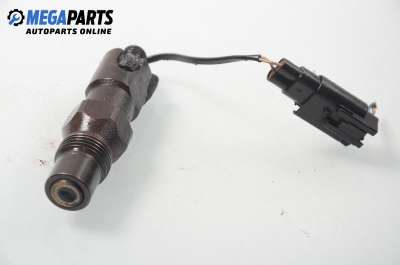 Injector inteligent for Ford Escort 1.8 TD, 90 hp, combi, 2000