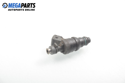 Benzineinspritzdüse for Mercedes-Benz C-Klasse 202 (W/S) 2.2, 150 hp, sedan, 1997