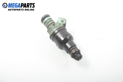 Gasoline fuel injector for BMW 5 (E39) 2.0, 150 hp, sedan, 1996