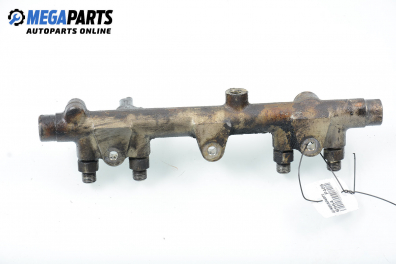 Fuel rail for Peugeot 406 2.0 HDI, 109 hp, station wagon, 1999