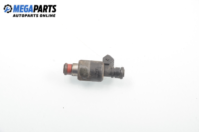 Gasoline fuel injector for Daewoo Leganza 2.0 16V, 133 hp, sedan, 2000