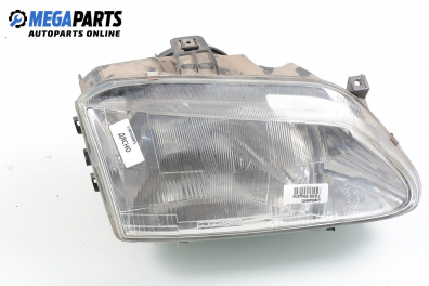 Far for Renault Megane I 1.6, 75 hp, hatchback, 5 uși, 1996, position: dreapta