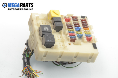 Fuse box for Ford Focus I 1.8 TDDi, 90 hp, sedan, 1999