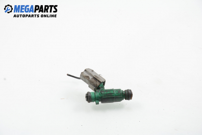 Gasoline fuel injector for Hyundai Coupe 2.7 V6, 167 hp, 2002