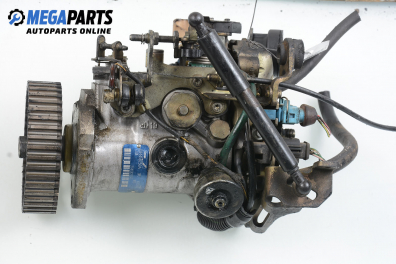 Diesel injection pump for Citroen Xsara 1.9 TD, 90 hp, hatchback, 1998 № Lucas R8445B250A