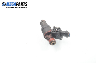 Benzineinspritzdüse for Mercedes-Benz E-Klasse 210 (W/S) 2.3, 150 hp, sedan, 1995
