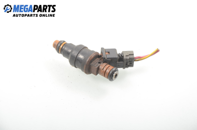 Gasoline fuel injector for Hyundai Coupe 2.0 16V, 139 hp, 1997