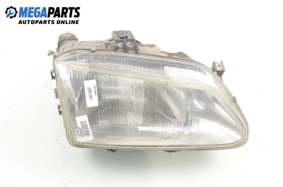 Far for Renault Megane I 1.6, 90 hp, hatchback, 5 uși, 1996, position: dreapta