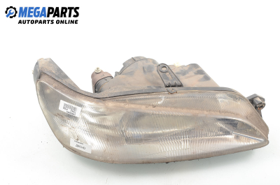 Far for Peugeot 306 1.8, 101 hp, combi automatic, 1997, position: dreapta
