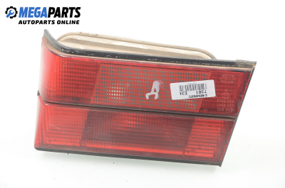Inner tail light for BMW 5 (E34) 2.5 TDS, 143 hp, sedan automatic, 1992, position: right Hella