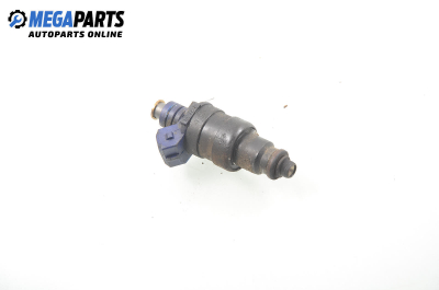 Duza benzină for Renault Megane I 1.6, 90 hp, coupe, 1997