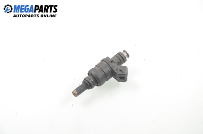 Benzineinspritzdüse for BMW 5 (E60, E61) 2.5, 192 hp, sedan, 2004