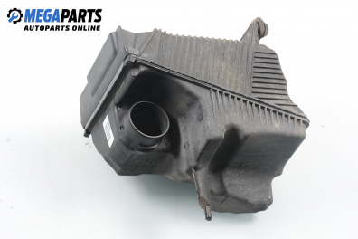 Carcasă filtru de aer for Renault Megane II 1.5 dCi, 82 hp, hatchback, 3 uși, 2004