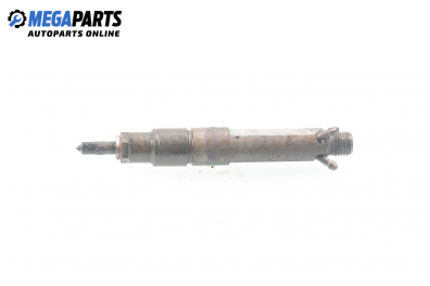 Diesel fuel injector for Volkswagen Passat (B5; B5.5) 1.9 TDI, 110 hp, sedan, 1997