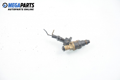 Gasoline fuel injector for Hyundai Coupe 1.6 16V, 114 hp, 1997