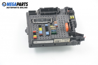 Fuse box for Volvo XC70 2.4 D5 AWD, 185 hp automatic, 2006 № 30728512