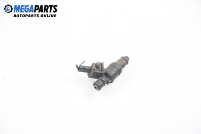 Duza benzină for Mercedes-Benz C-Class 202 (W/S) 2.0 Kompressor, 180 hp, sedan, 1996