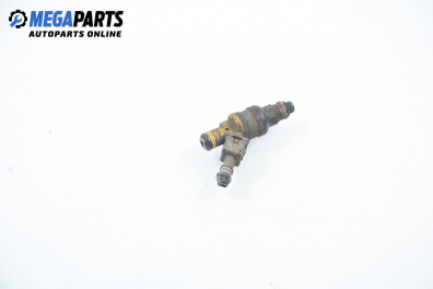 Gasoline fuel injector for Alfa Romeo 155 1.7 T.Spark, 115 hp, sedan, 1993