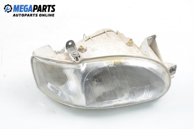 Far for Ford Escort 1.6 16V, 90 hp, hatchback, 5 uși, 1997, position: dreapta